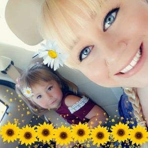 Meet your Posher, Kaela